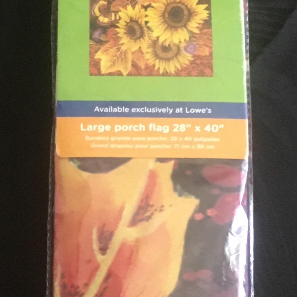 Large Welcome porch flag 28” x 40”